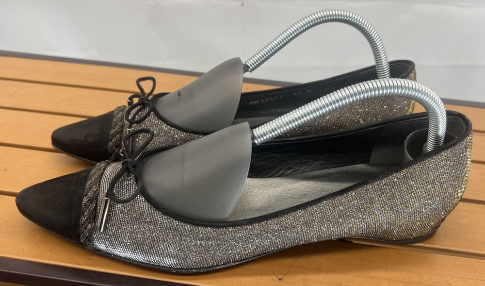 Stuart Weitzman Gold/Silver Glitter and Suede Ballet Flats Size 8.5 M
